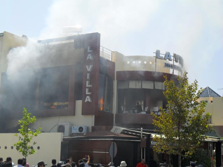 Explosion du café LA VILLA de Fès causée par une bonbonne de gaz Explosion du café LA VILLA de Fès causée par une bonbonne de gaz